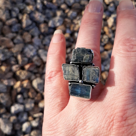 New Natural Kyanite 925 Silver Ring. - Picture 5 of 6